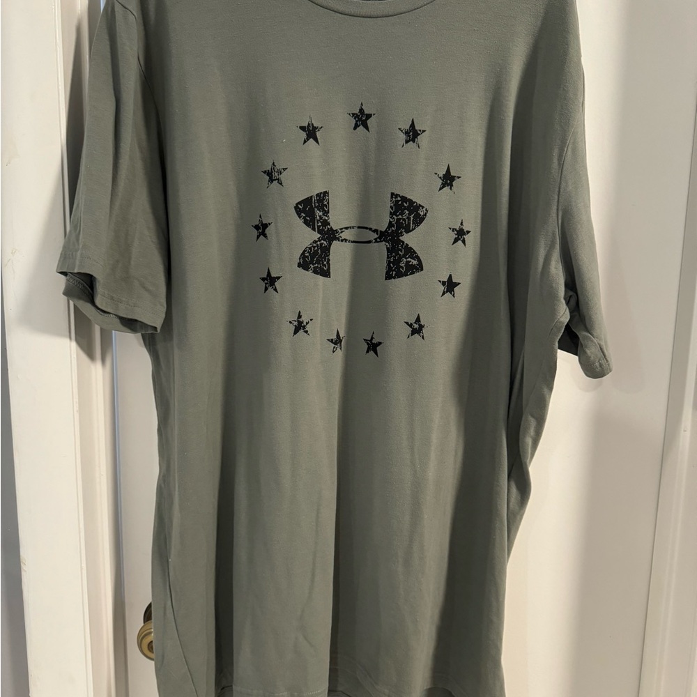 Under Armour Green Short Sleeve Tee